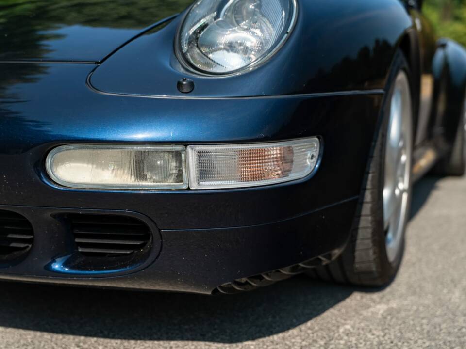 Bild 17/50 von Porsche 911 Turbo (1995)
