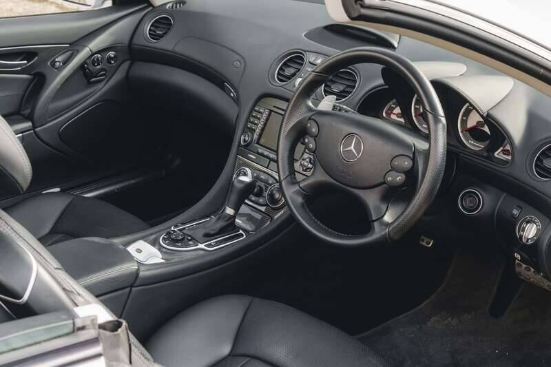 Image 45/50 de Mercedes-Benz SL 55 AMG (2006)