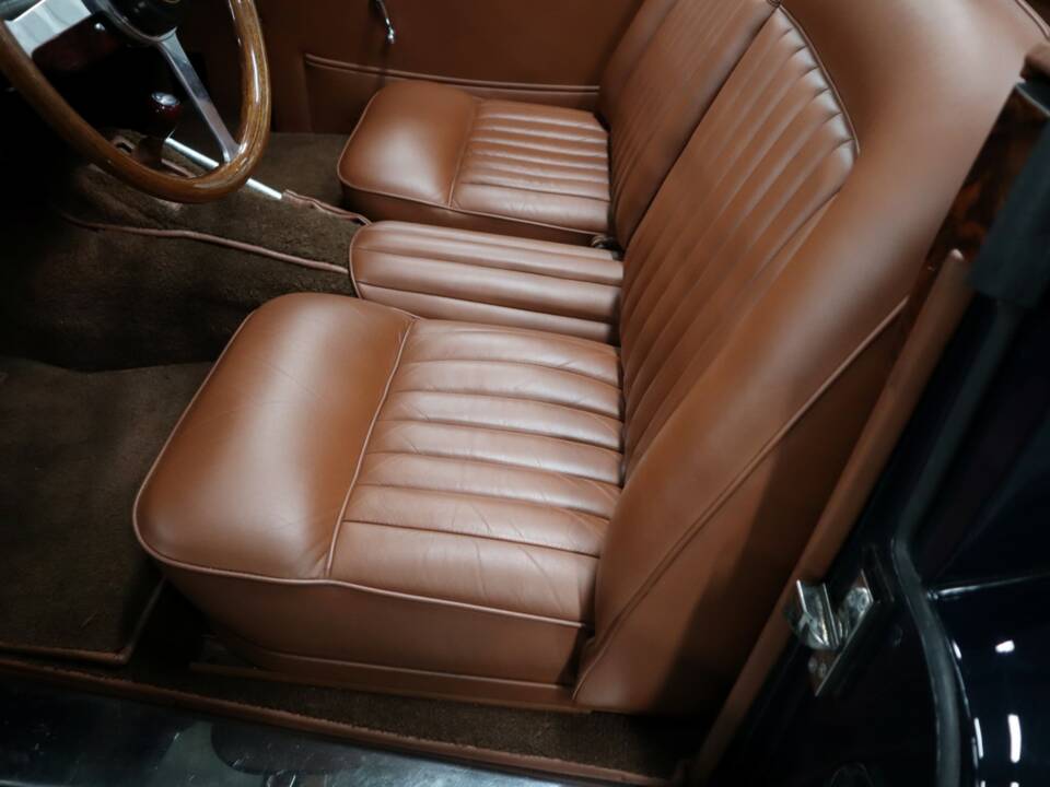 Image 20/43 of Jaguar XK 140 DHC (1957)