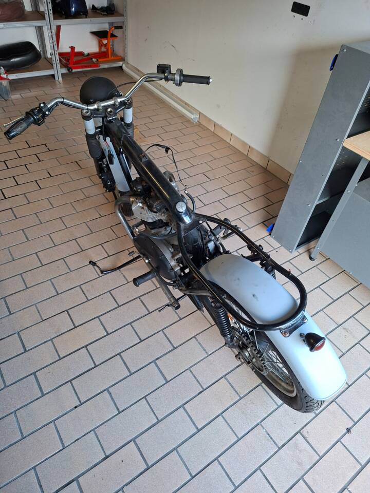 Image 3/10 of Triumph TR65 Thunderbird (1983)
