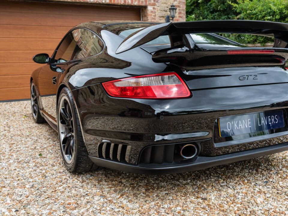 Image 20/47 of Porsche 911 GT2 (2009)