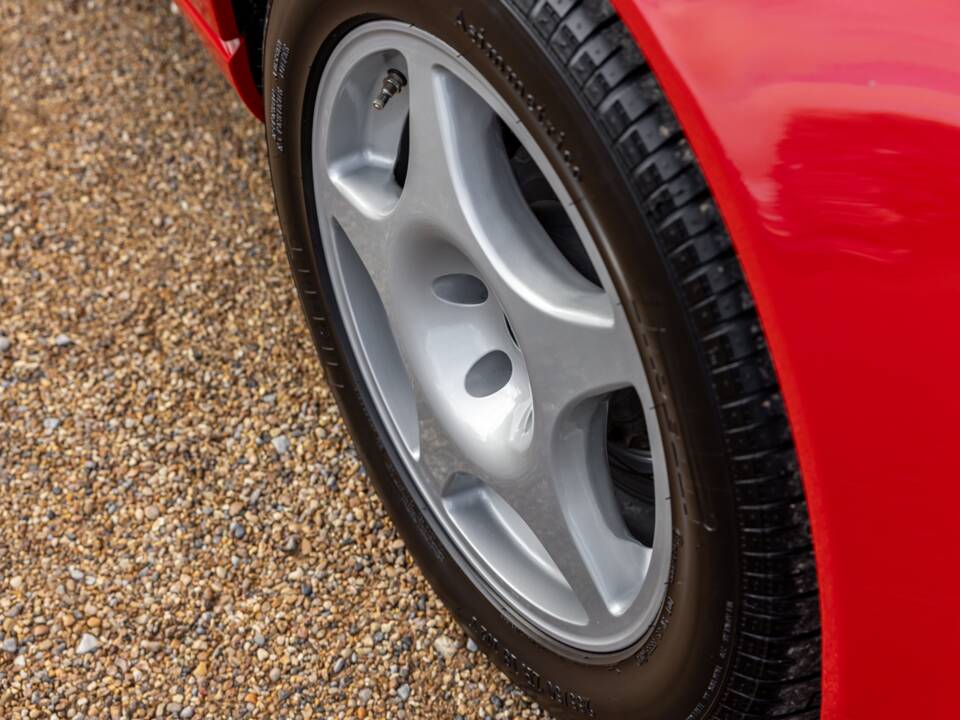 Imagen 47/58 de Aston Martin V8 Coupé (1997)