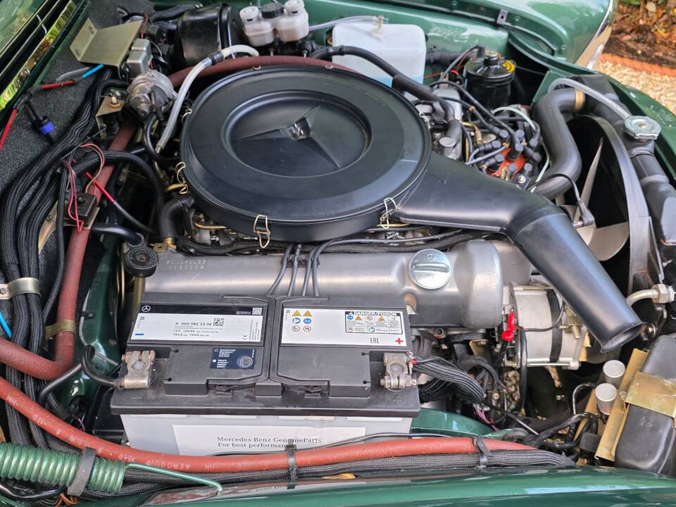 Bild 32/72 von Mercedes-Benz 280 SE 3,5 (1970)