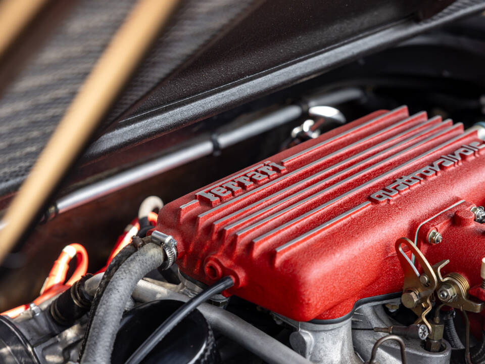 Image 43/80 of Ferrari 308 GTSi Quattrovalvole (1985)
