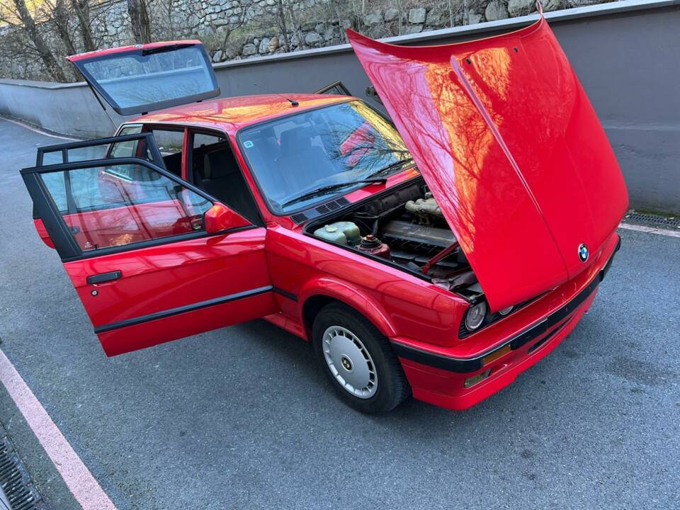 Bild 54/108 von BMW 325ix (1989)
