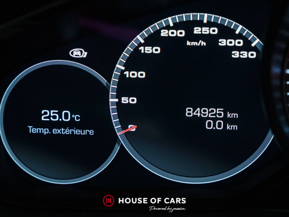 Immagine 23/24 di Porsche Cayenne Turbo (2018)
