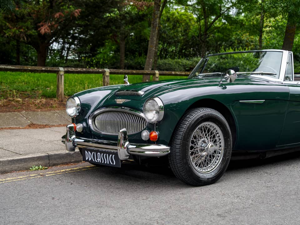 Image 13/29 of Austin-Healey 3000 Mk III (BJ8) (1967)