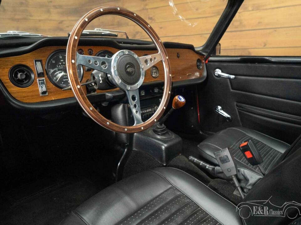 Afbeelding 6/6 van Triumph TR 6 (1972)