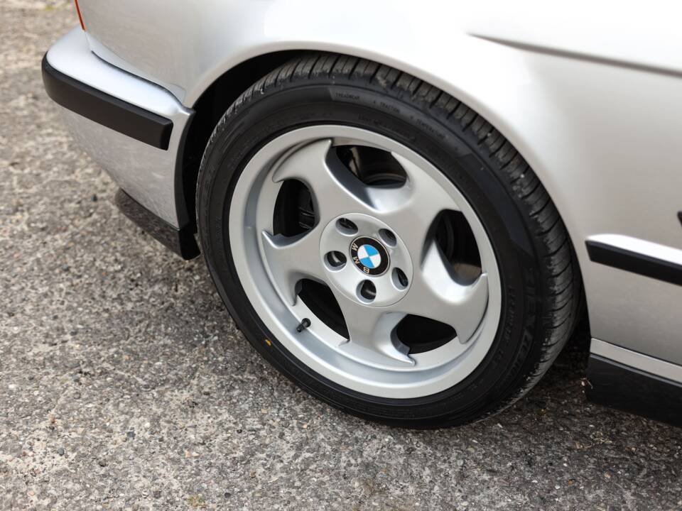 Bild 64/74 von BMW M5 Touring (1992)