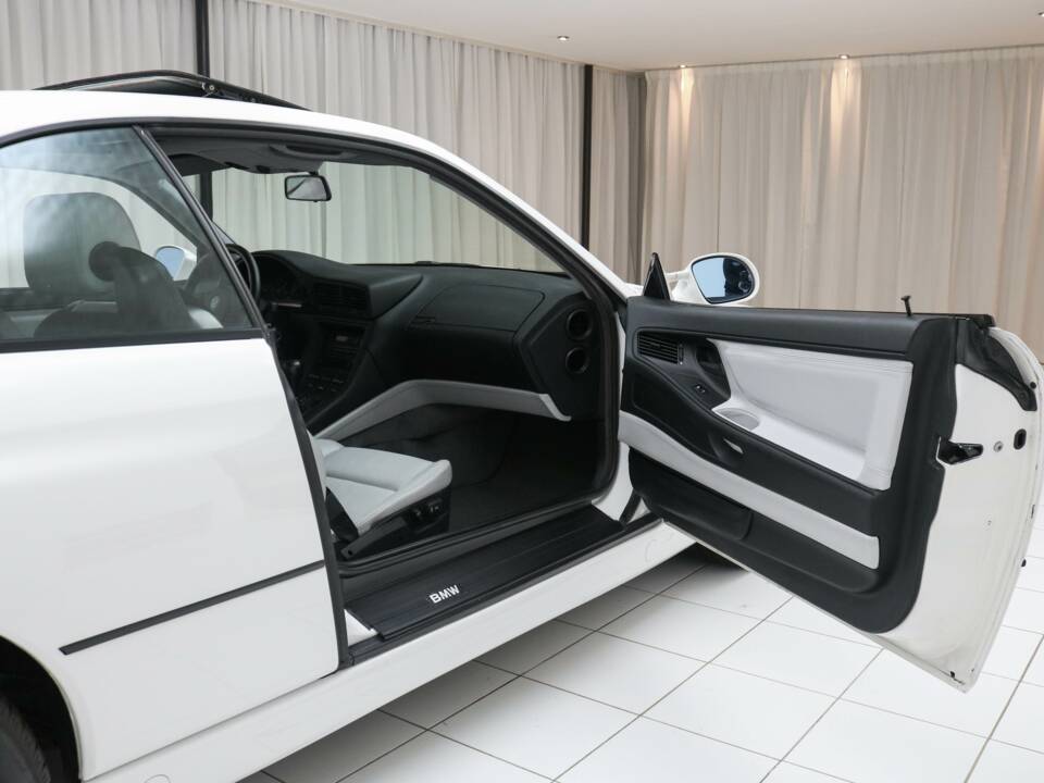 Image 9/13 de BMW 850Ci (1992)