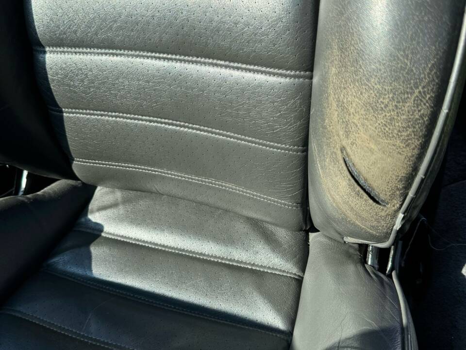 Bild 12/20 von Porsche 911 Carrera 4 (1990)