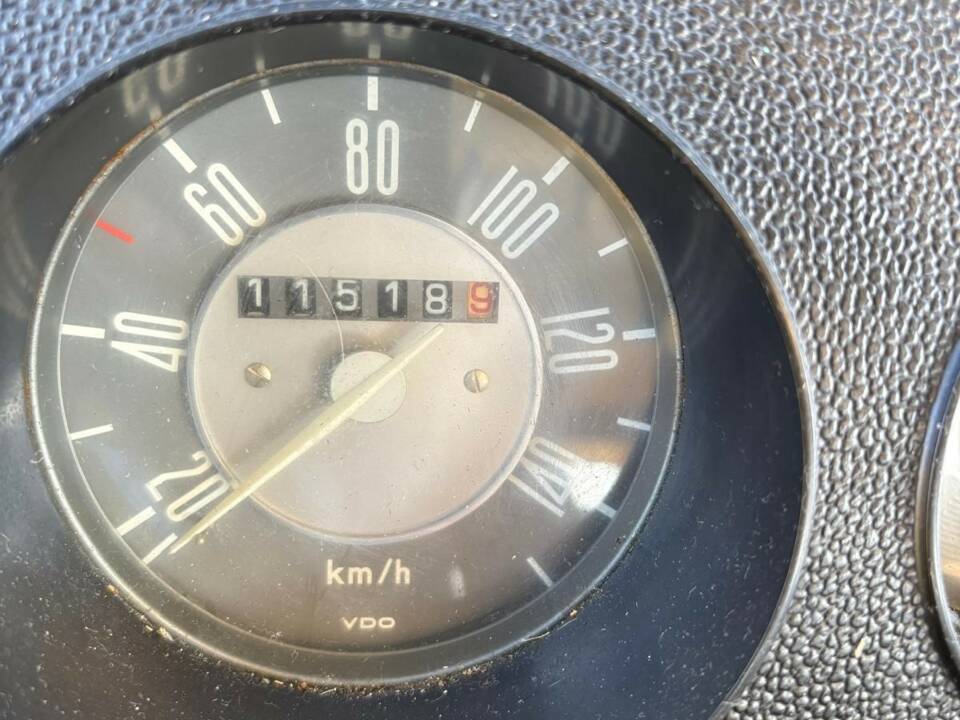 Bild 2/21 von Volkswagen T2b Westfalia (1972)
