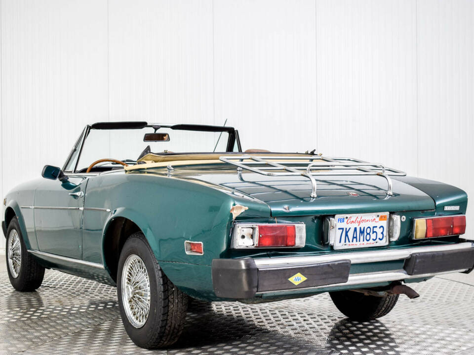 Immagine 13/50 di FIAT 124 Spider CS1 (1977)