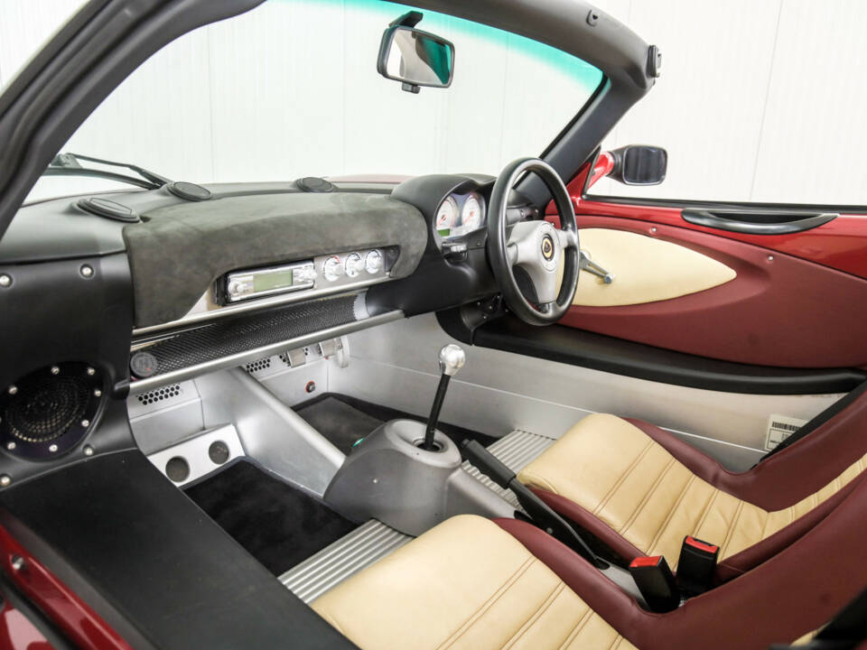 Image 12/50 of Lotus Elise (2003)
