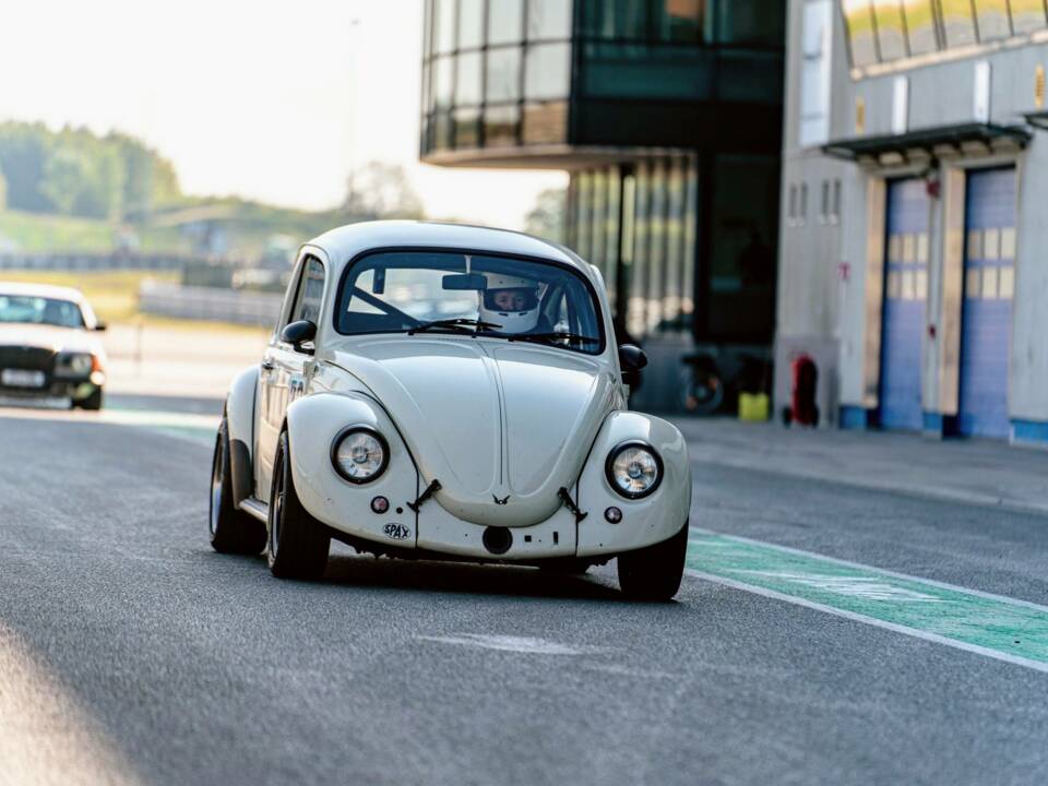 Bild 1/13 von Volkswagen Käfer 1200 (1973)