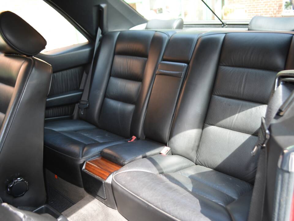 Bild 11/15 von Mercedes-Benz 230 CE (1991)