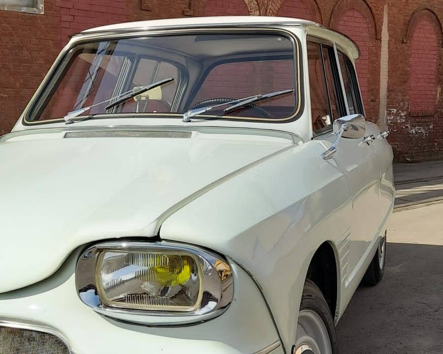 Image 12/43 of Citroën Ami 6 Berline (1963)