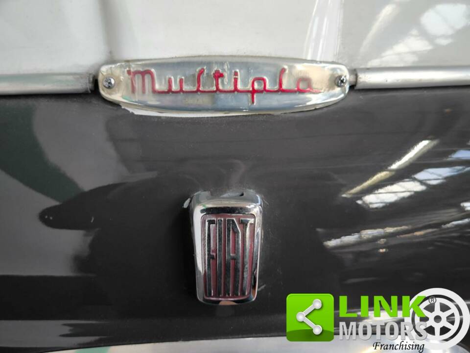 Image 3/10 of FIAT 600 D Multipla (1962)
