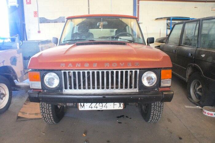 Image 2/7 de Land Rover Range Rover Classic (1984)