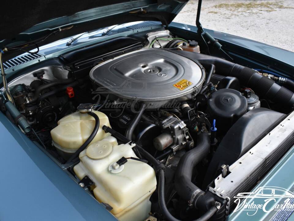 Image 69/75 de Mercedes-Benz 560 SL (1986)
