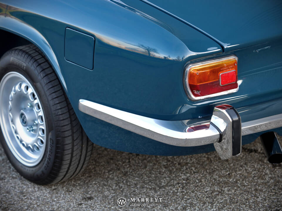 Bild 72/85 von Alfa Romeo 1750 GT Veloce (1970)