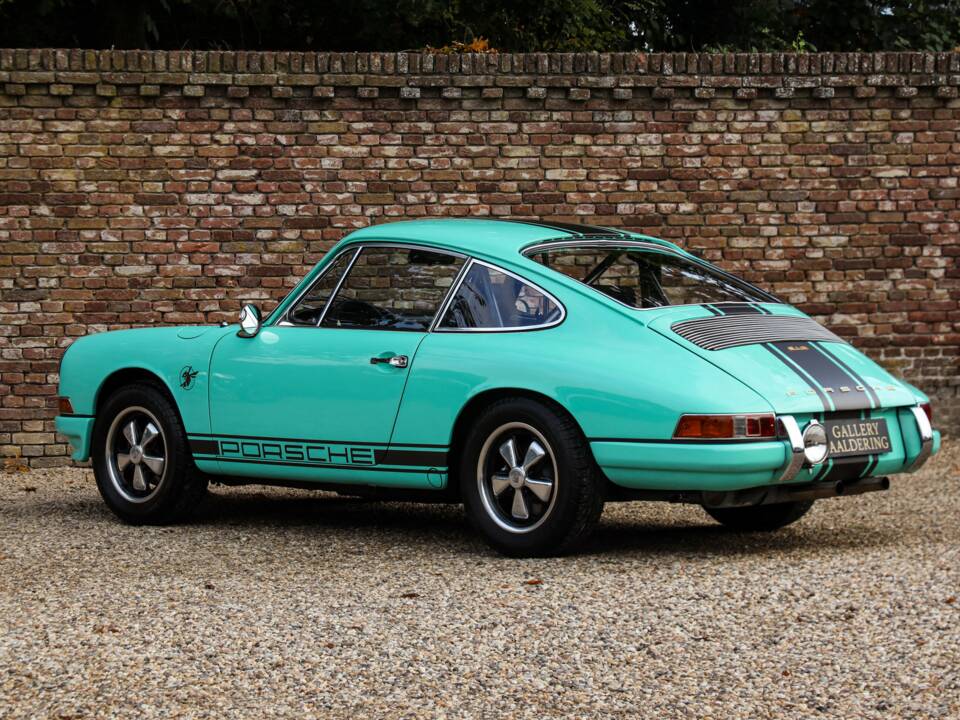 Immagine 41/50 di Porsche 912 (1968)