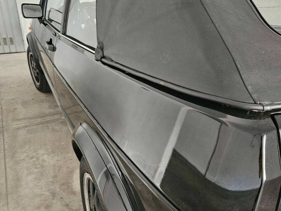 Image 95/128 of Volkswagen Golf Mk I Convertible 1.1 (1981)