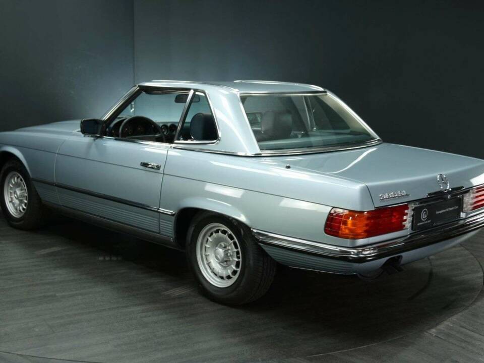 Image 4/30 of Mercedes-Benz 380 SL (1985)