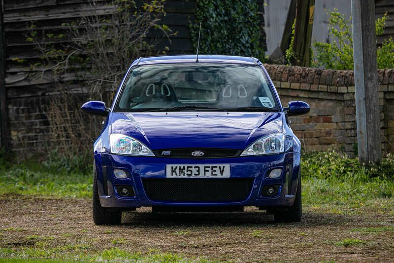 Image 6/31 of Ford Focus RS (2003)