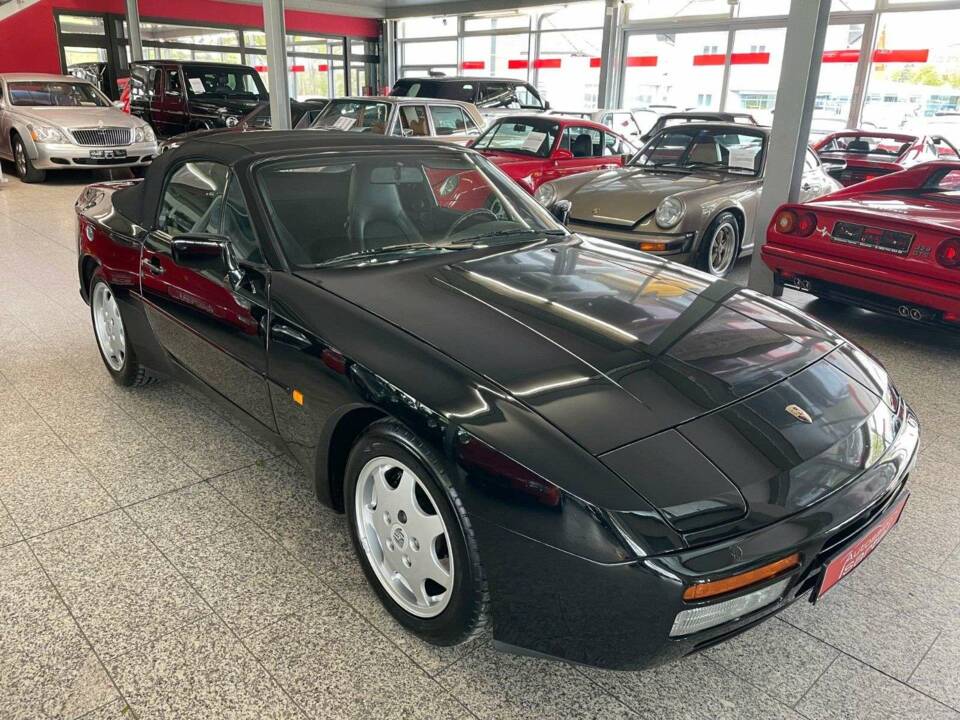 Image 2/19 of Porsche 944 S2 (1989)