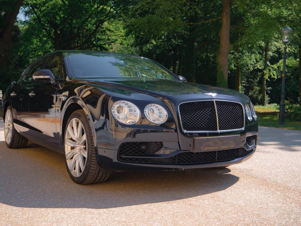 Imagen 56/68 de Bentley Flying Spur V8 S (2017)