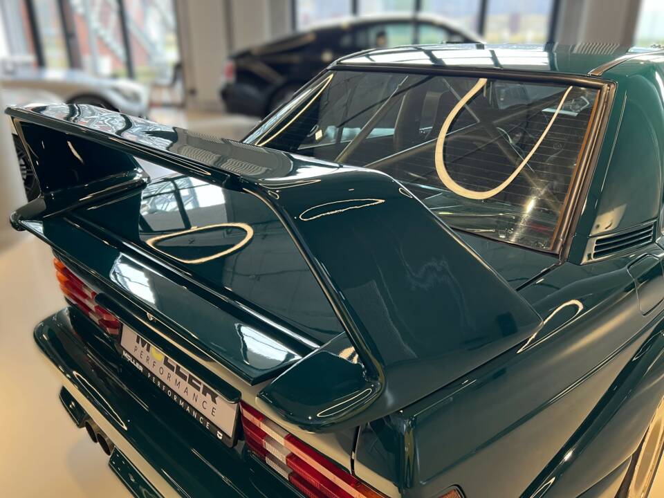 Image 11/27 of Mercedes-Benz 190 E 2.5-16 (1989)