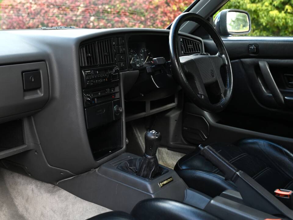 Bild 4/17 von Volkswagen Corrado G60 1.8 (1991)