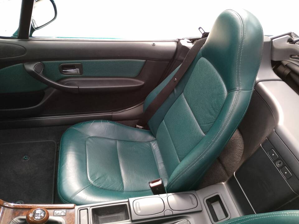 Image 24/43 of BMW Z3 1.9 (1997)