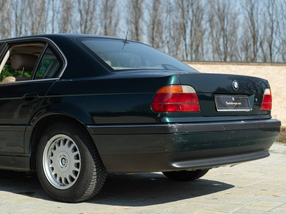 Imagen 11/50 de BMW 725tds (1997)