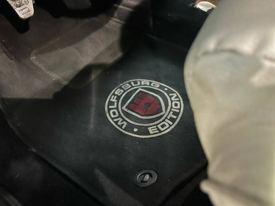 Immagine 8/68 di Volkswagen Golf III GTI 2.0 (1993)