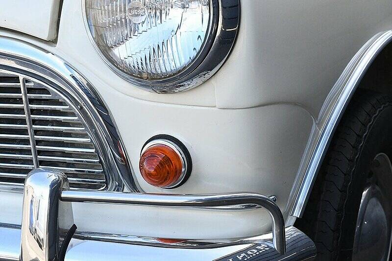 Image 24/37 of Morris Mini Minor (1966)