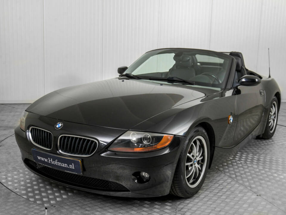 Immagine 17/50 di BMW Z4 2.5i (2003)