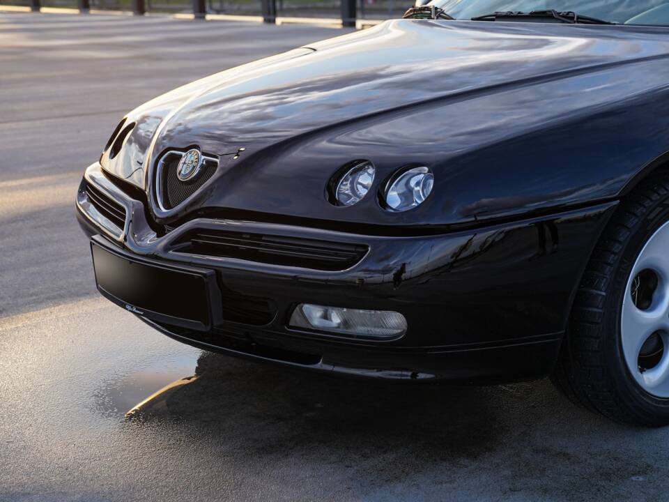 Imagen 33/90 de Alfa Romeo GTV 2.0 Twin Spark (1998)