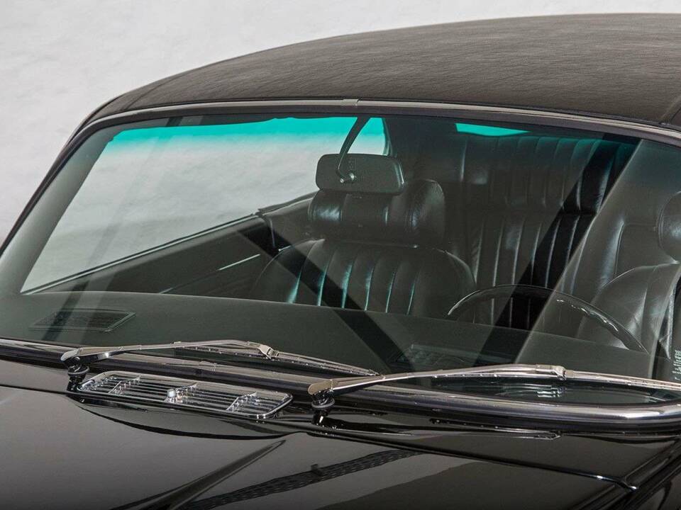 Image 11/31 of Jaguar XJ 5.3 C (1978)