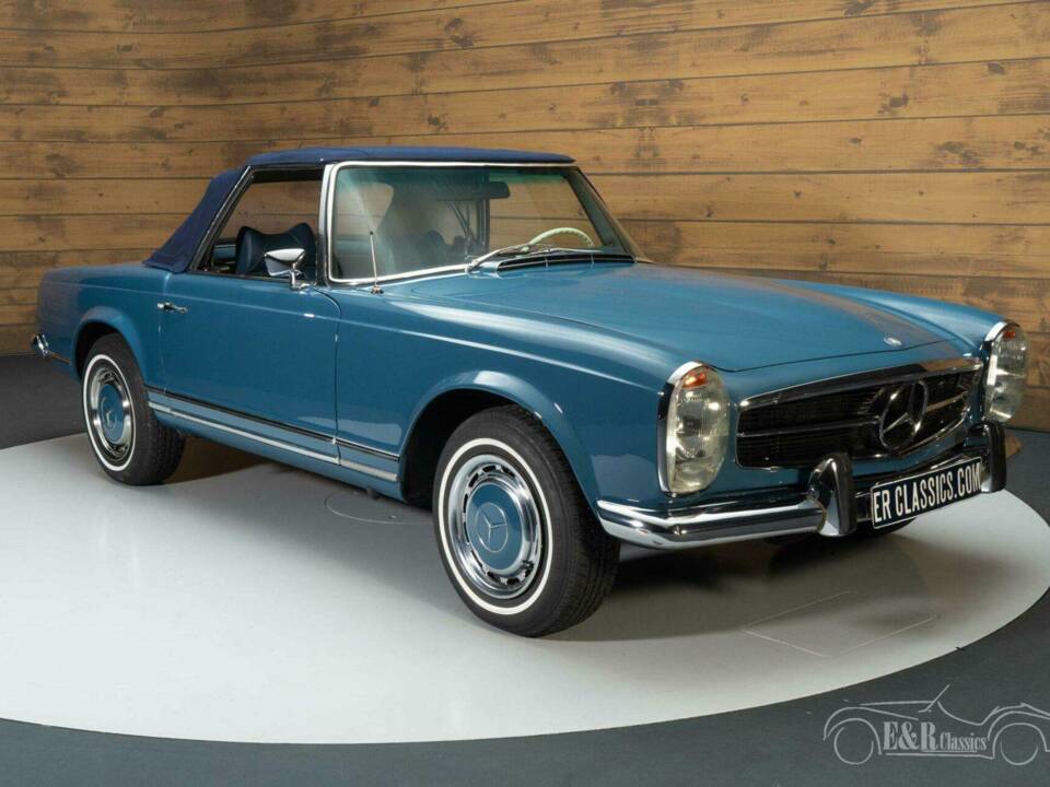 Image 12/19 of Mercedes-Benz 280 SL (1968)
