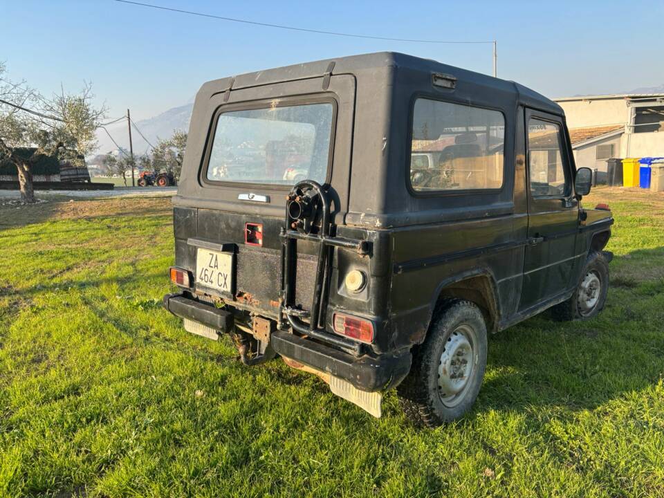 Image 20/53 of Mercedes-Benz 240 GD (SWB) (1982)