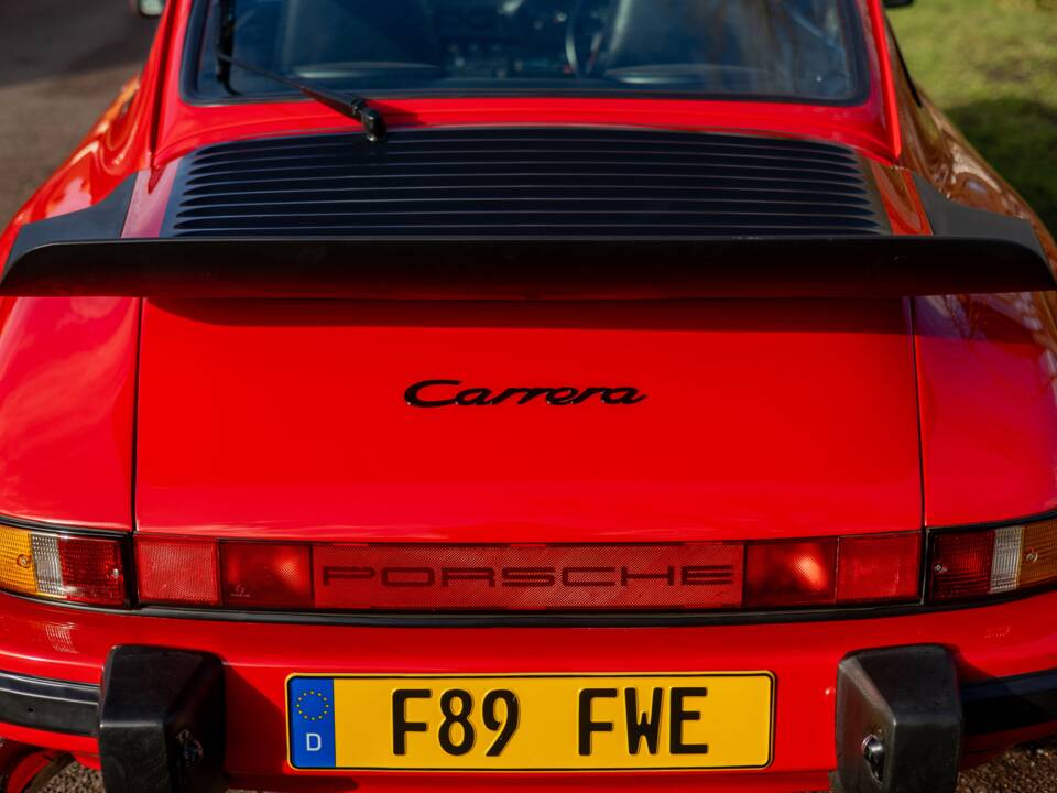 Bild 19/50 von Porsche 911 Carrera 3.2 (1989)