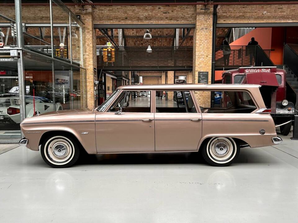 Bild 7/8 von Studebaker Commander Wagonaire (1963)