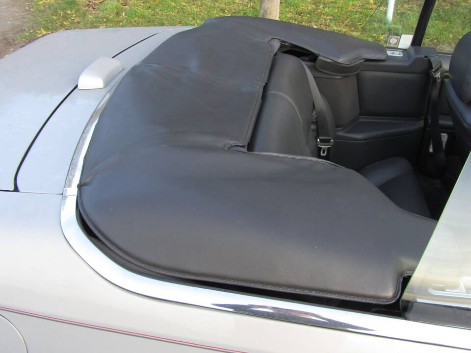 Bild 10/15 von Chrysler Le Baron 3.0 (1994)