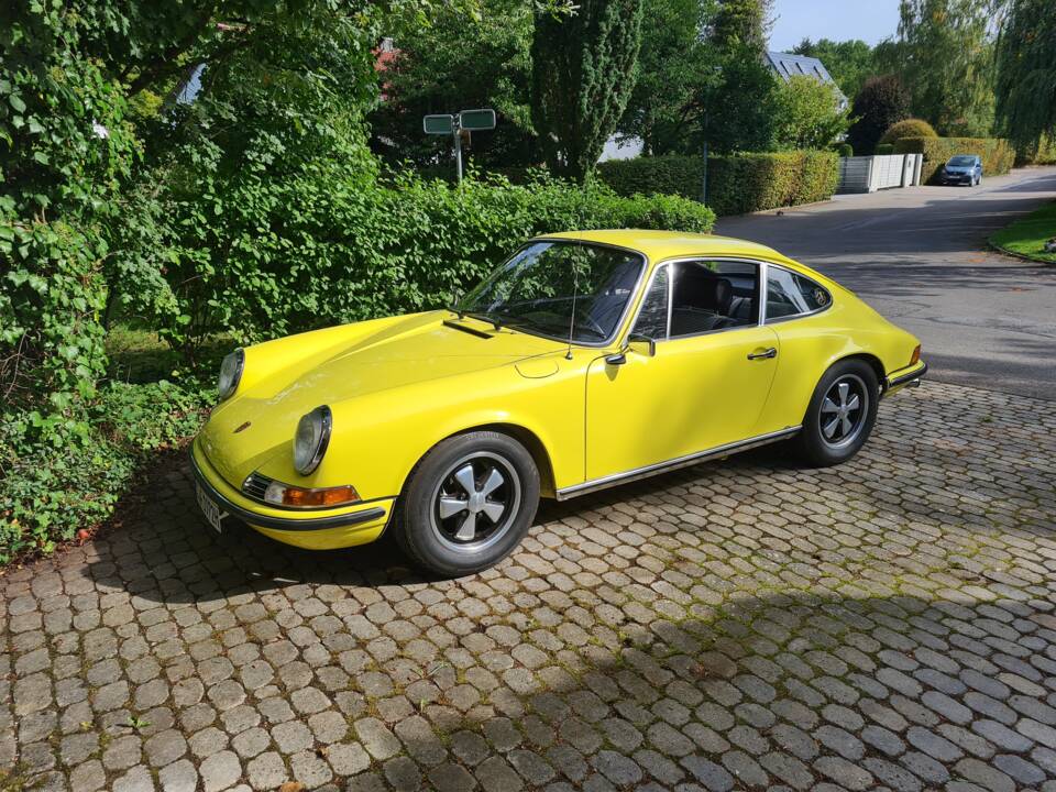 Image 1/22 de Porsche 911 2.4 T &quot;Ölklappe&quot; (1972)