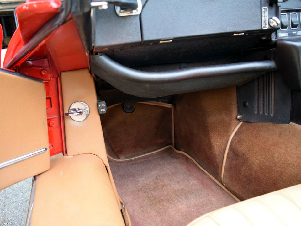 Bild 34/50 von Jaguar E-Type V12 (1974)