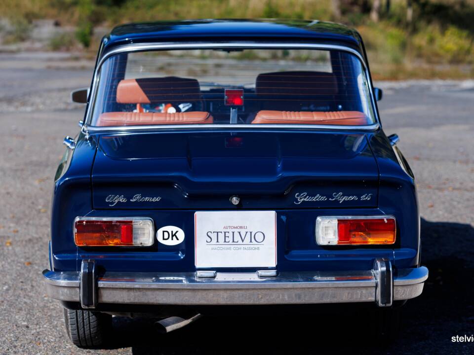 Bild 16/43 von Alfa Romeo Giulia Super 1.6 (1973)