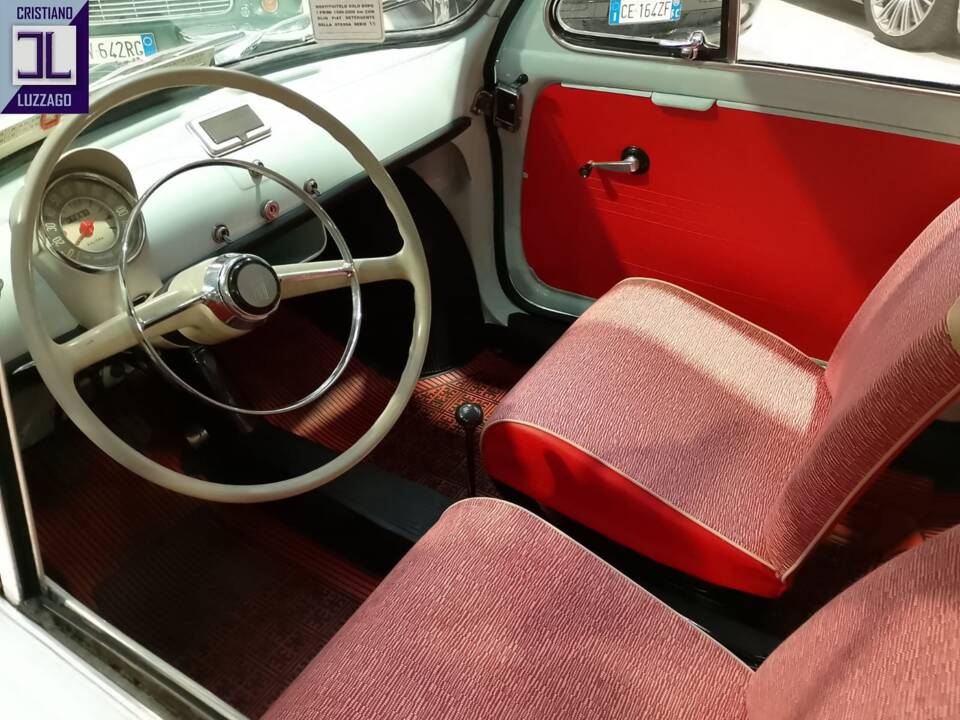 Image 32/44 of FIAT 500 D (1965)