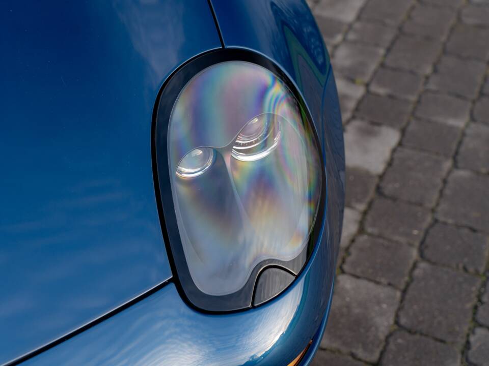 Afbeelding 18/77 van BMW Z8 (2001)